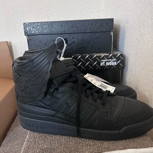Adidas- Jeremy Scott  Wings 4.0 sneakers